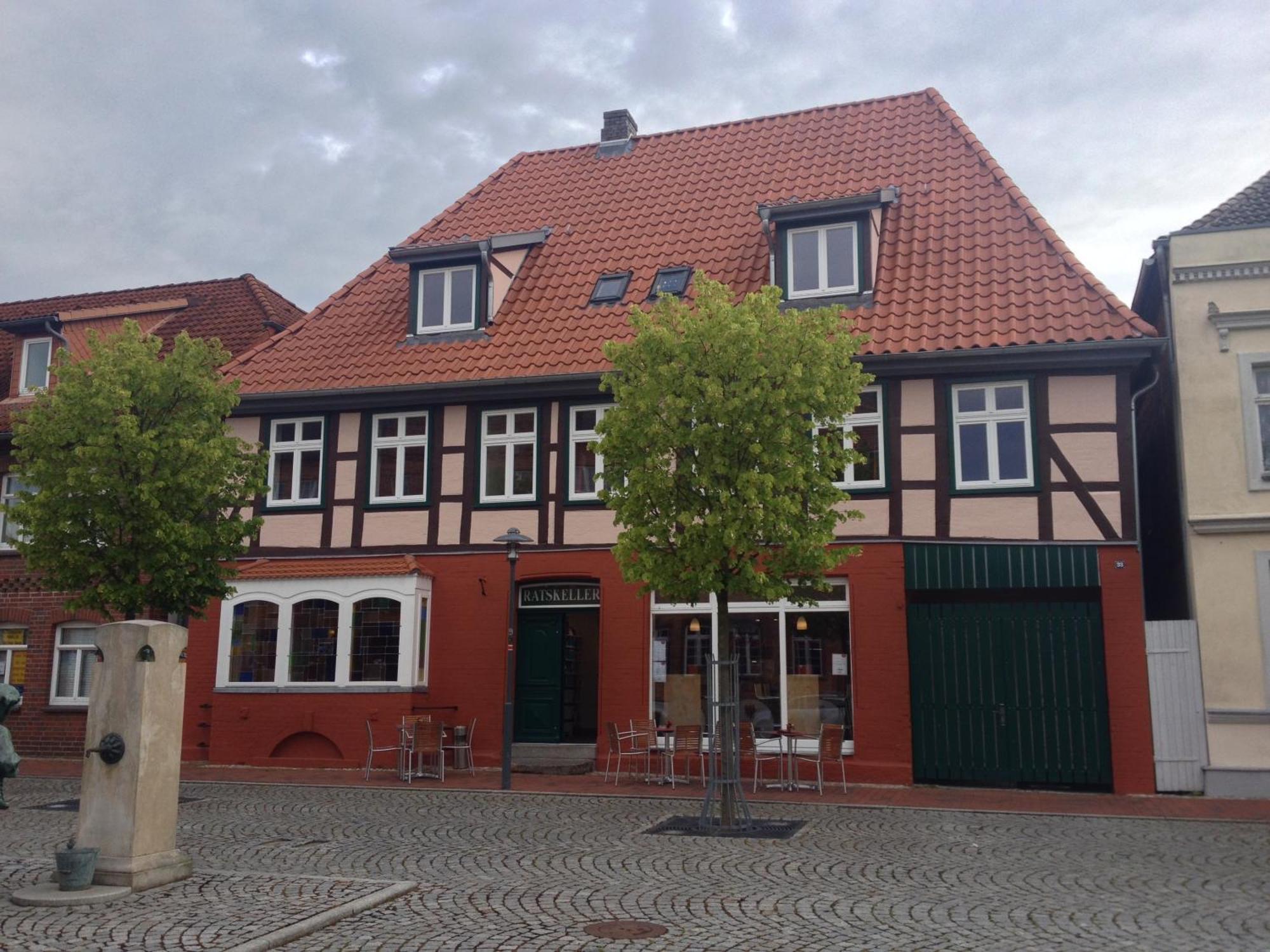 Pension Ratskeller Hagenow Exterior photo